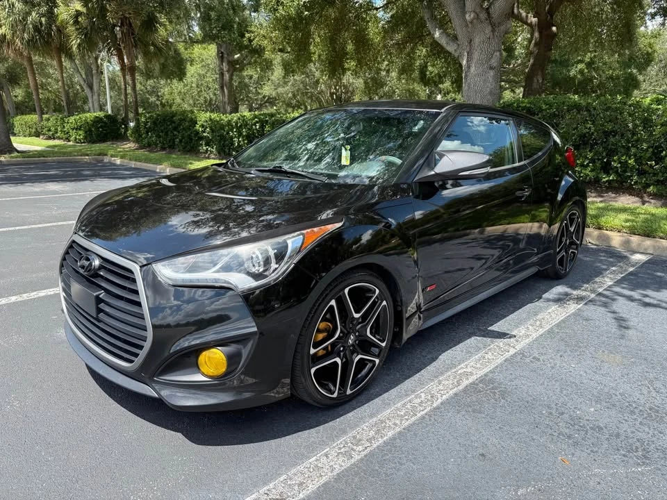 2013 Hyundai Veloster - Image 3 of 11