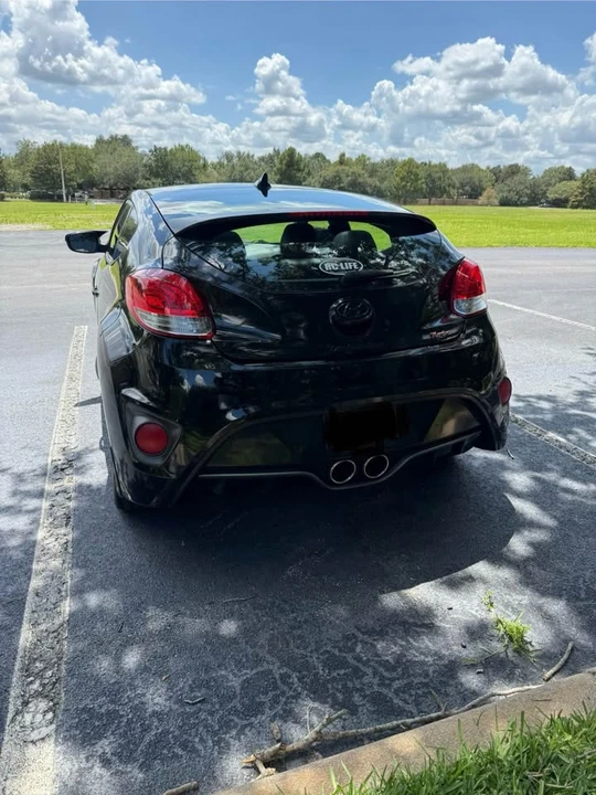 2013 Hyundai Veloster - Image 6 of 11