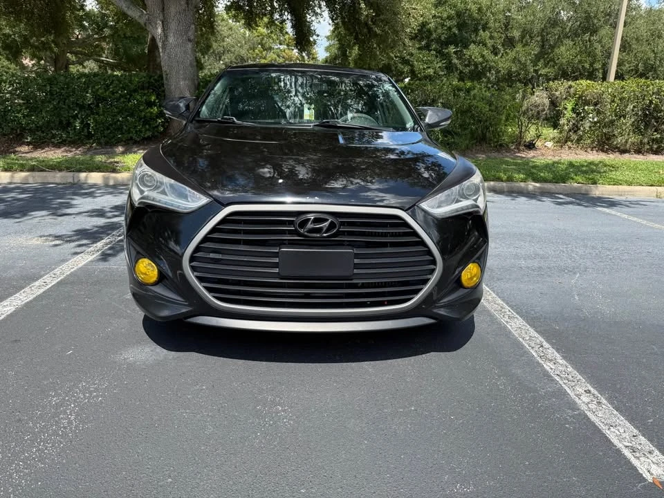 2013 Hyundai Veloster - Image 4 of 11