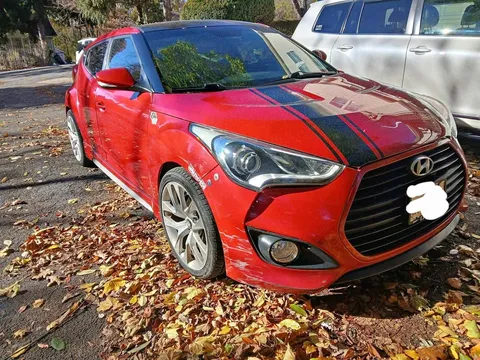2013 Hyundai Veloster Turbo R-Spec Coupe 3D