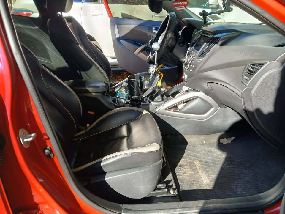 2013 Hyundai Veloster - Image 8 of 8