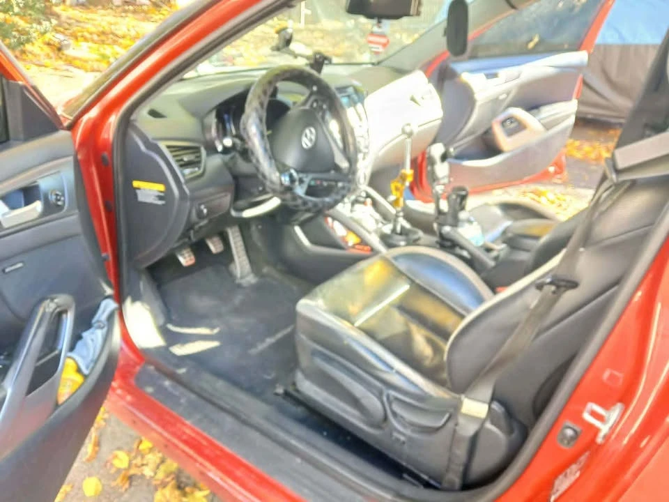 2013 Hyundai Veloster - Image 7 of 8