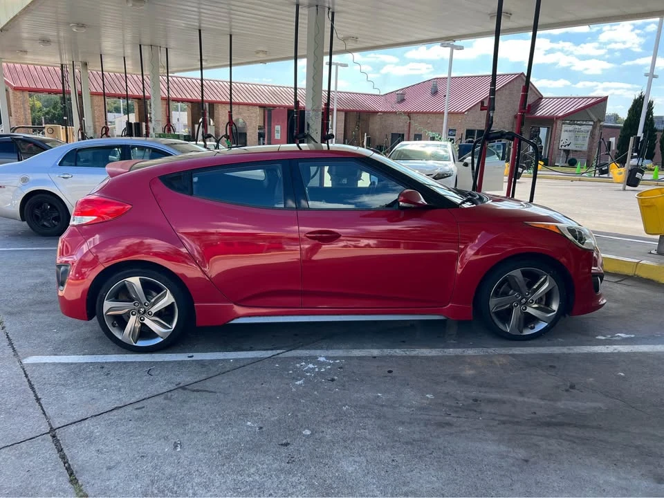 2013 Hyundai Veloster - Image 3 of 20