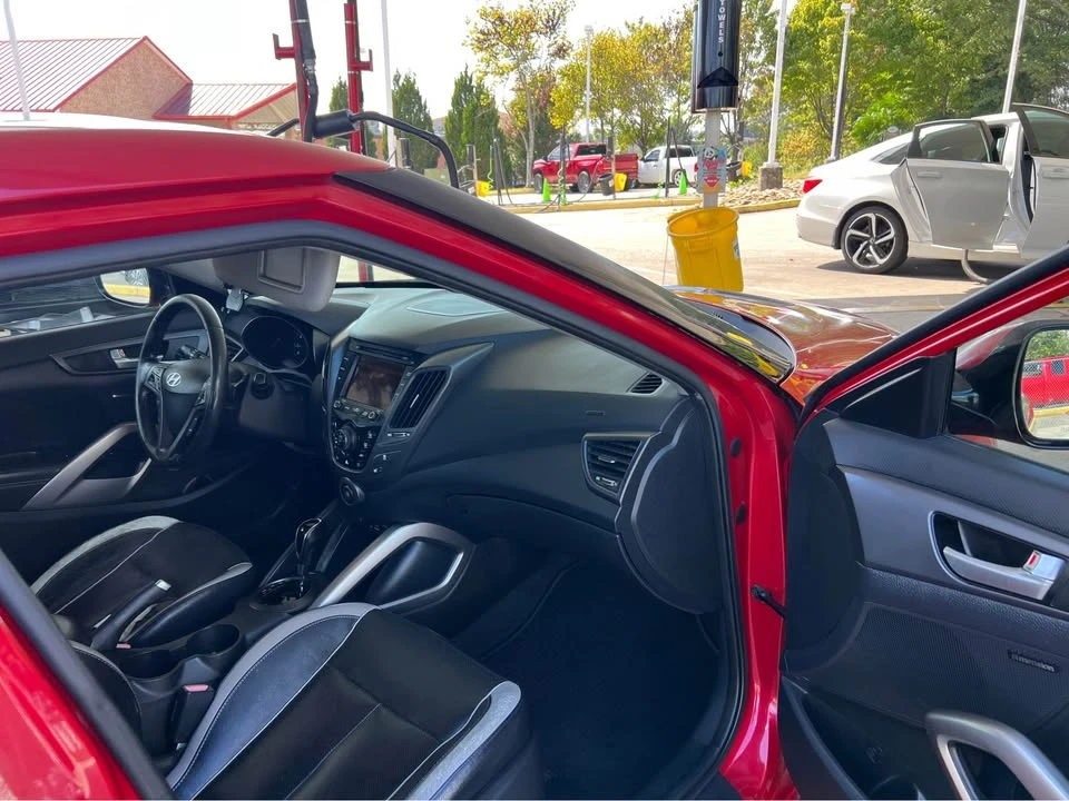 2013 Hyundai Veloster - Image 13 of 20