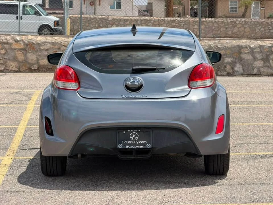 2013 Hyundai Veloster - Image 3 of 20