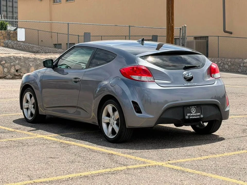 2013 Hyundai Veloster - Image 4 of 20