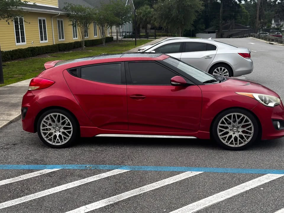 2013 Hyundai Veloster - Image 5 of 9