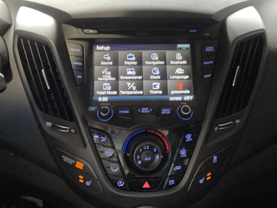 2013 Hyundai Veloster - Image 15 of 19
