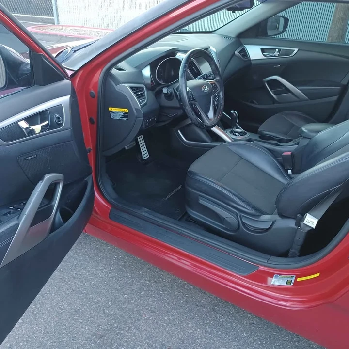 2013 Hyundai Veloster - Image 5 of 13