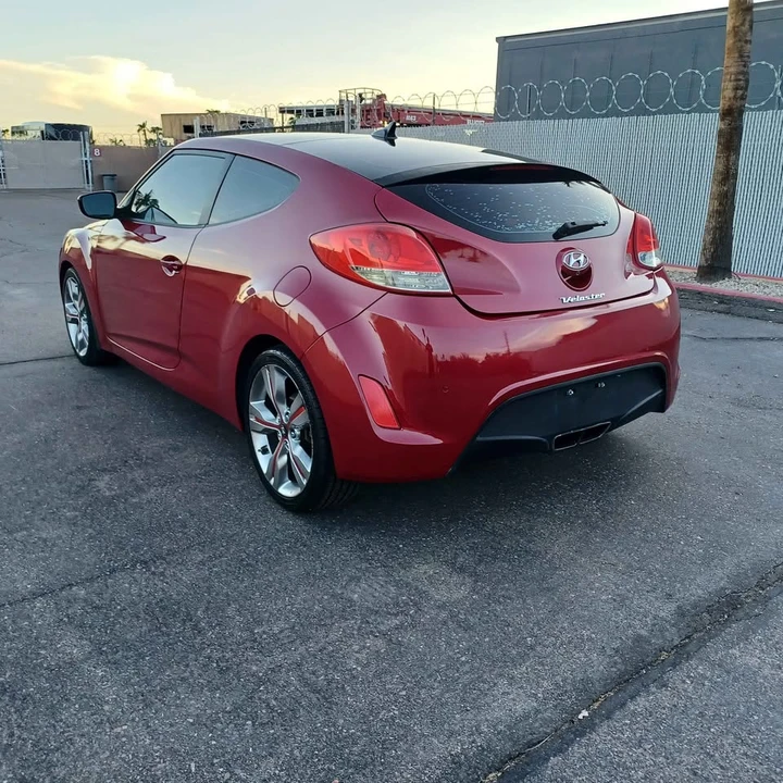 2013 Hyundai Veloster - Image 3 of 15
