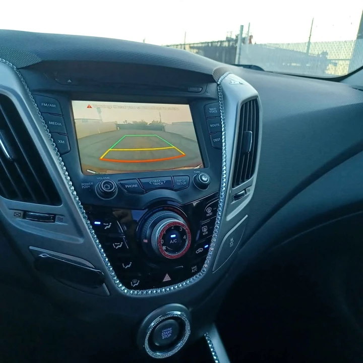 2013 Hyundai Veloster - Image 12 of 15