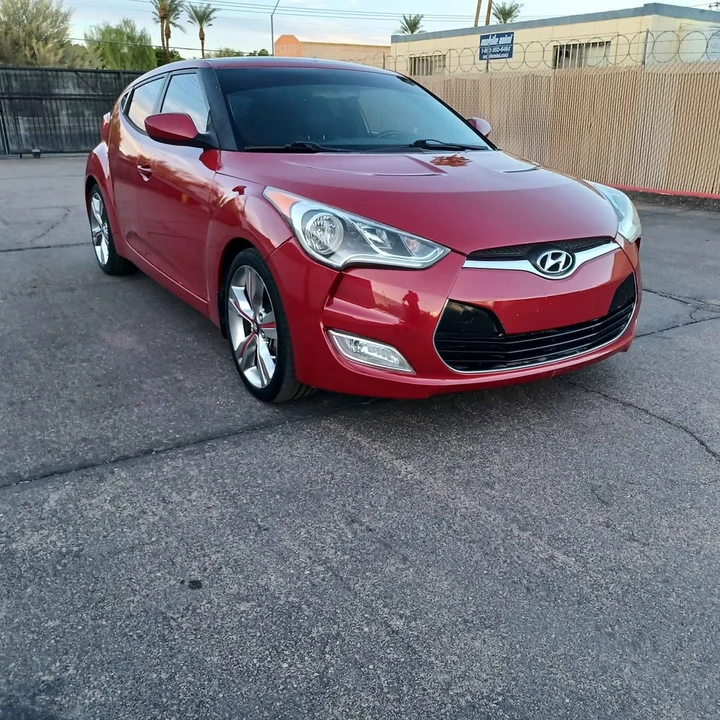 2013 Hyundai Veloster - Image 4 of 15