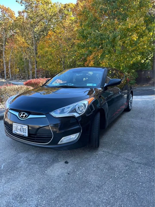 2013 Hyundai Veloster - Image 3 of 9