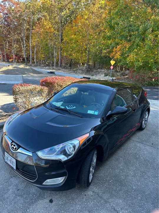 2013 Hyundai Veloster - Image 4 of 9