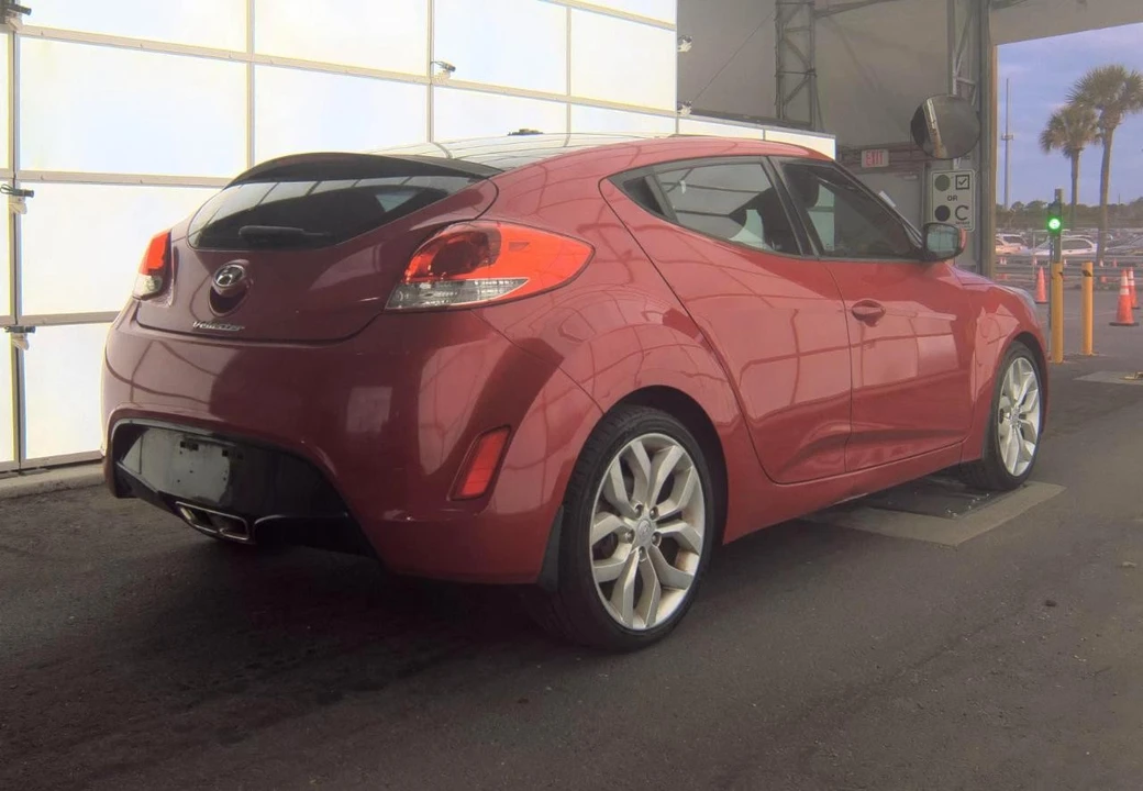 2013 Hyundai Veloster - Image 5 of 14