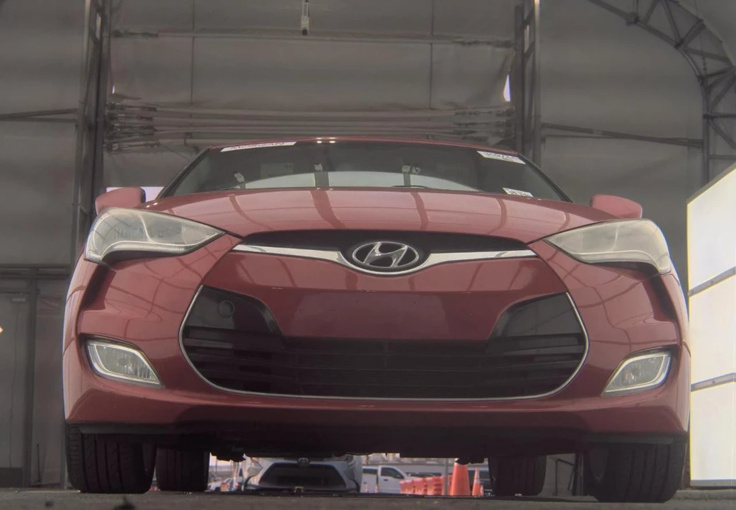 2013 Hyundai Veloster - Image 3 of 14