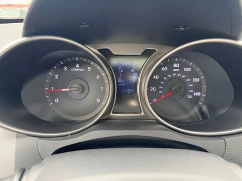 2013 Hyundai Veloster - Image 14 of 17
