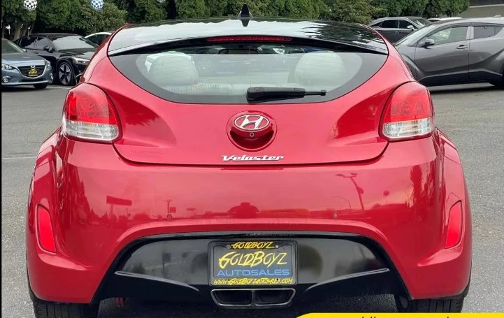 2013 Hyundai Veloster - Image 5 of 12