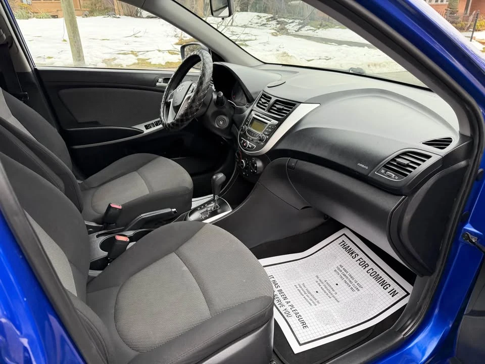 2013 Hyundai Accent - Image 11 of 15