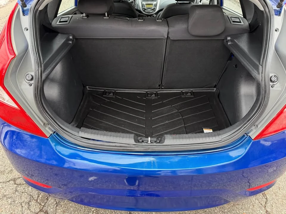 2013 Hyundai Accent - Image 13 of 15