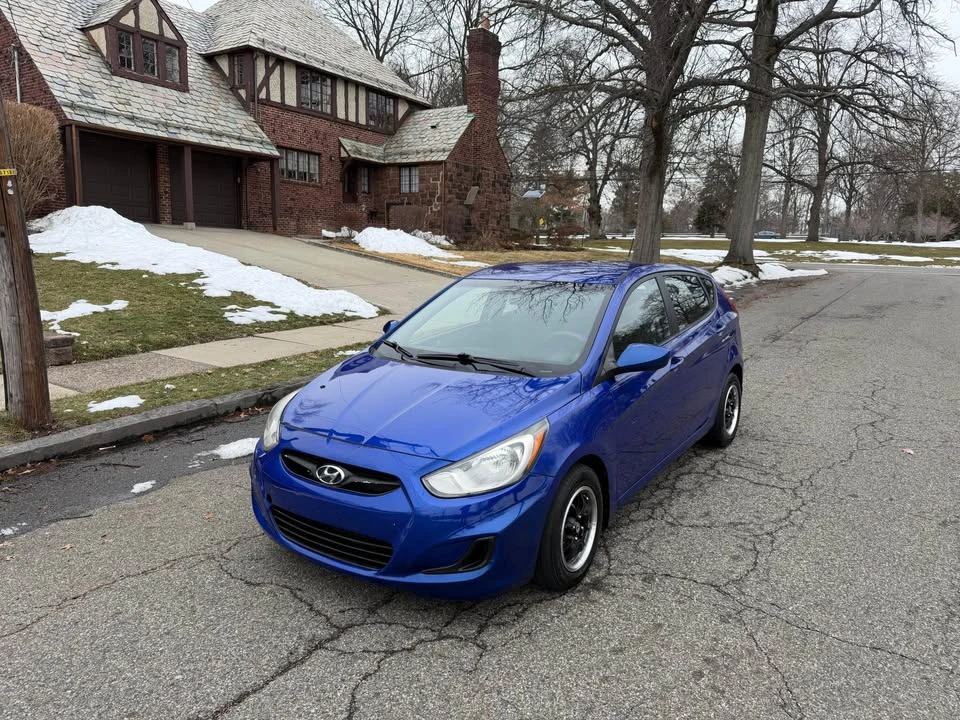 2013 Hyundai Accent - Image 5 of 15