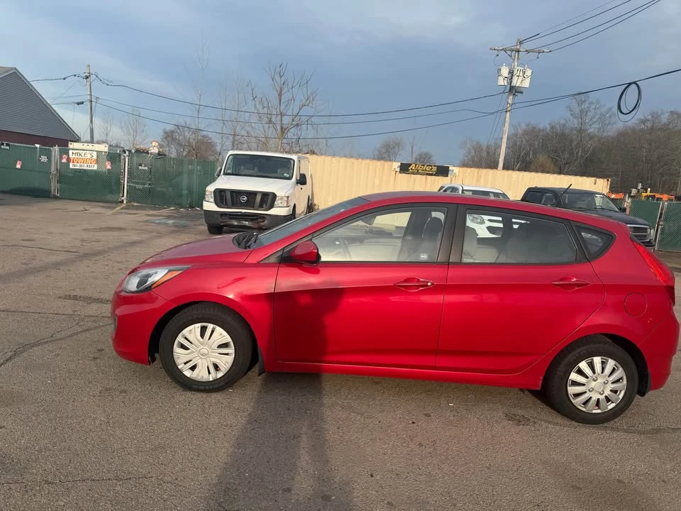 2013 Hyundai Accent - Image 6 of 13