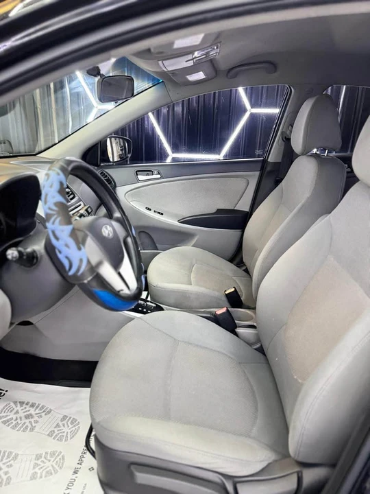 2013 Hyundai Accent - Image 4 of 8