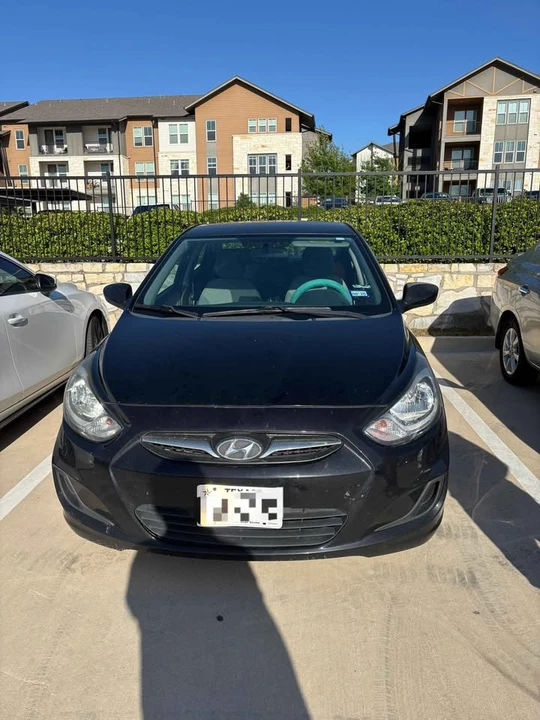 2013 Hyundai Accent - Image 4 of 7