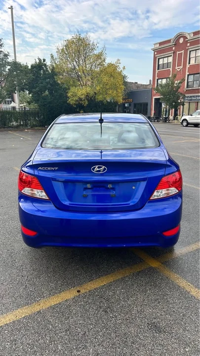 2013 Hyundai Accent - Image 11 of 13