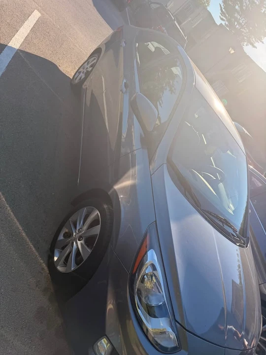 2013 Hyundai Accent - Image 5 of 10