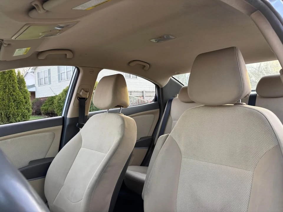 2013 Hyundai Accent - Image 14 of 18