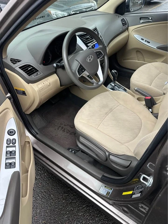 2013 Hyundai Accent - Image 2 of 17