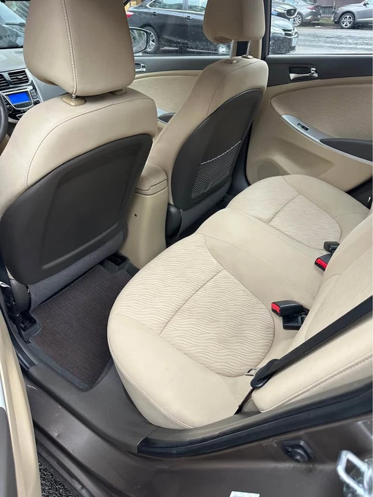 2013 Hyundai Accent - Image 7 of 17