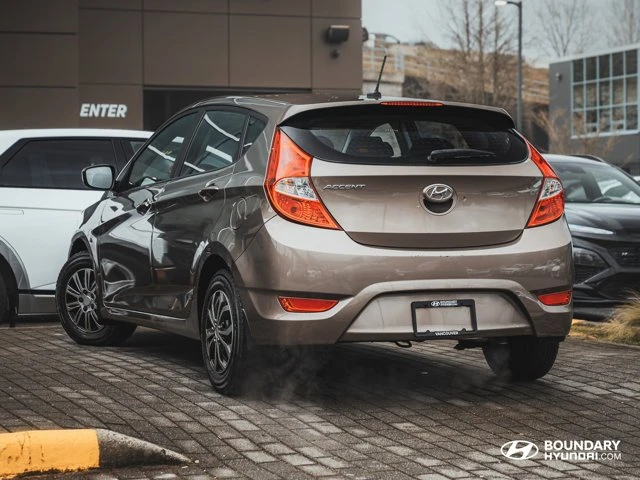 2013 Hyundai Accent - Image 2 of 14