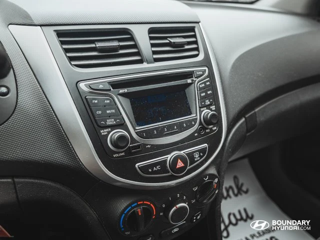 2013 Hyundai Accent - Image 9 of 14