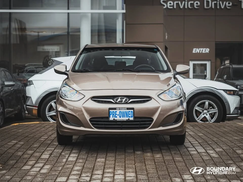 2013 Hyundai Accent - Image 2 of 15