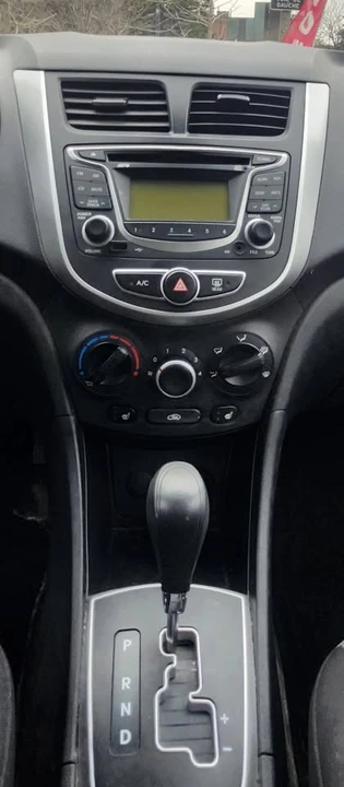 2013 Hyundai Accent - Image 11 of 16
