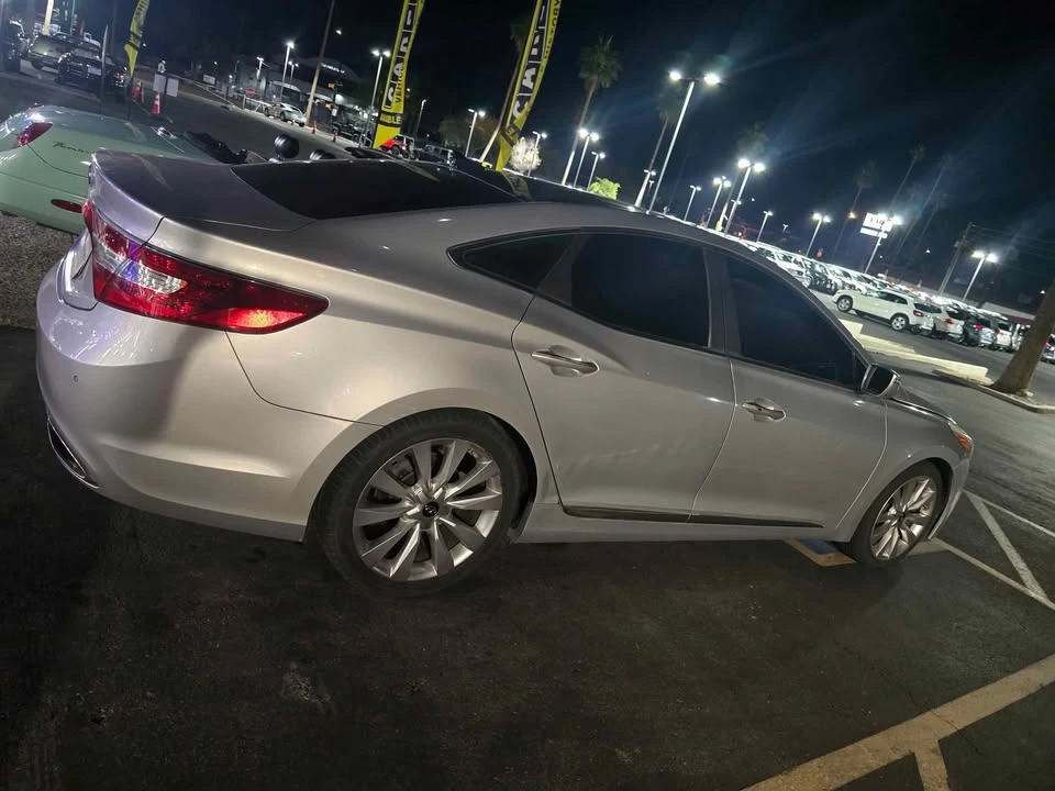2013 Hyundai Azera - Image 2 of 4