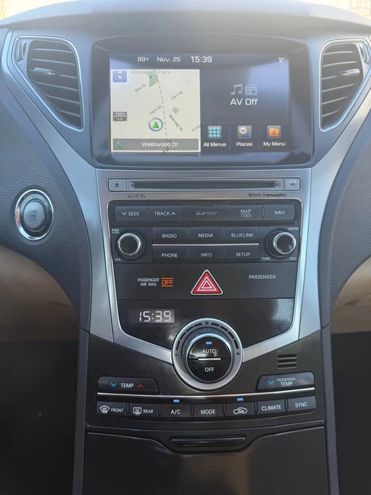 2013 Hyundai Azera - Image 10 of 15