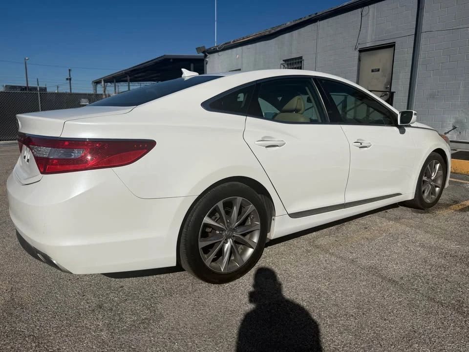 2013 Hyundai Azera - Image 6 of 15