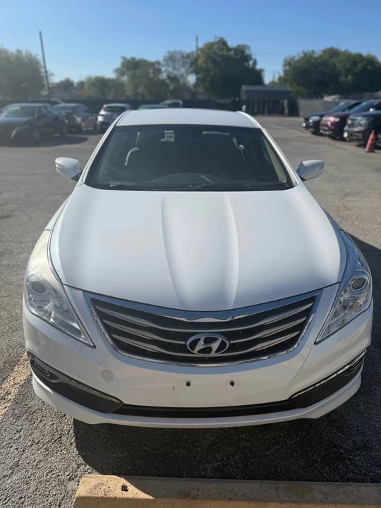 2013 Hyundai Azera - Image 2 of 15