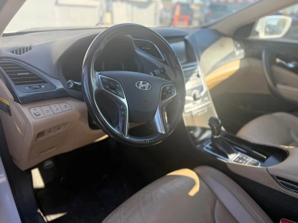 2013 Hyundai Azera - Image 7 of 15