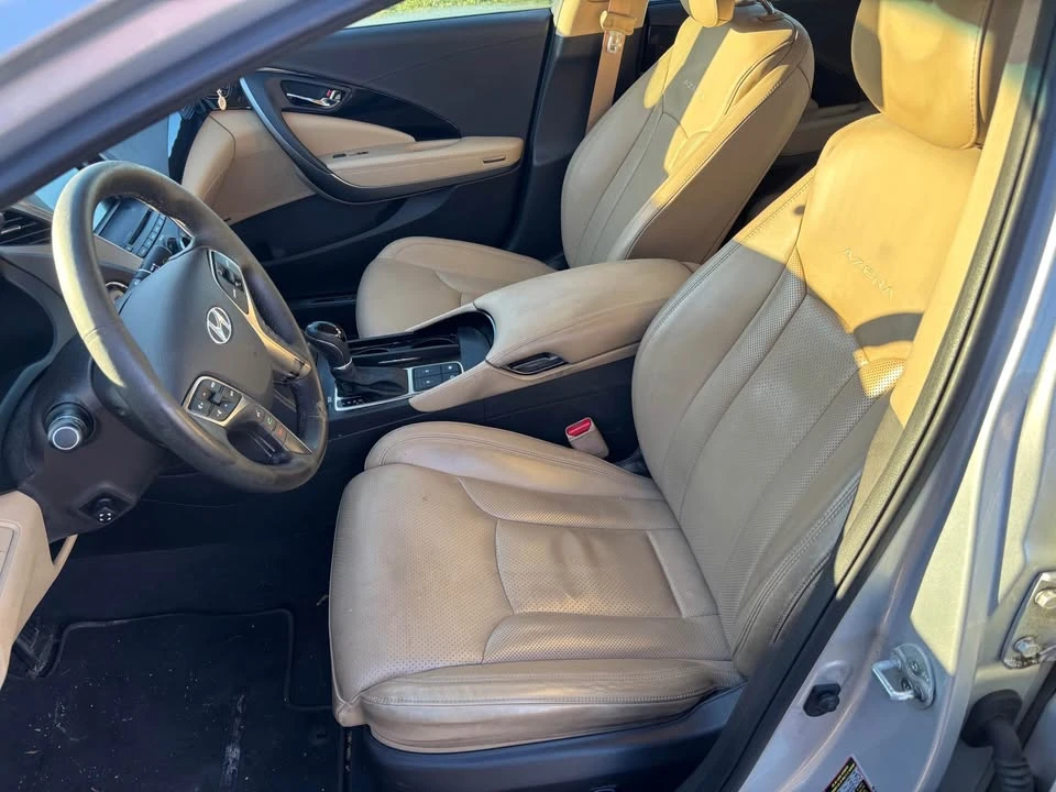 2013 Hyundai Azera - Image 7 of 10