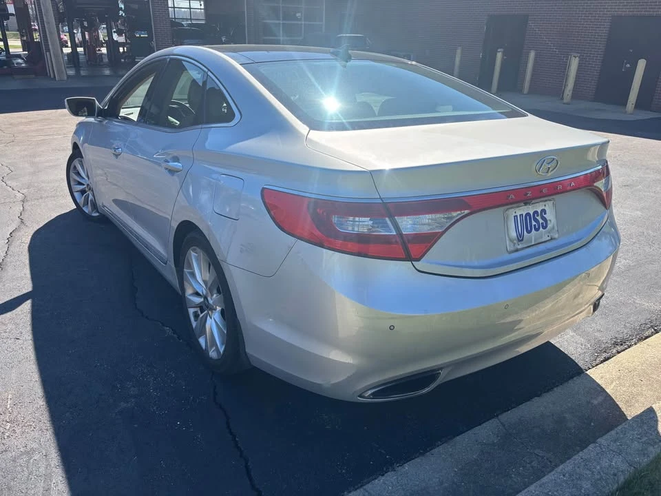 2013 Hyundai Azera - Image 4 of 10