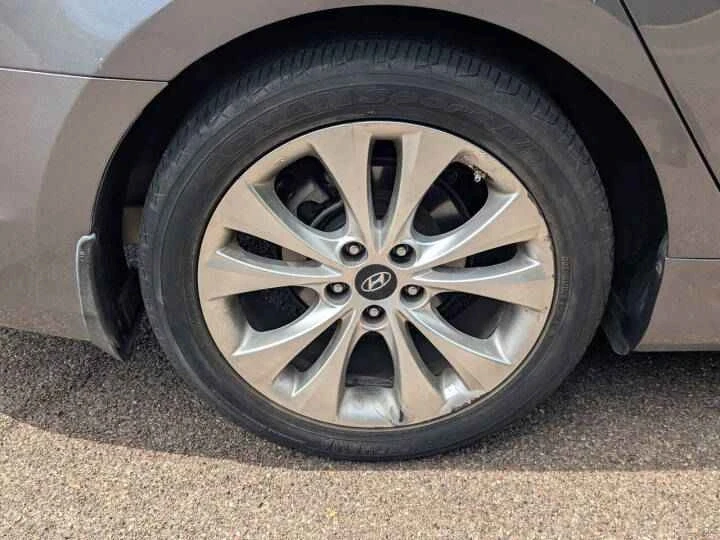 2013 Hyundai Azera - Image 5 of 20