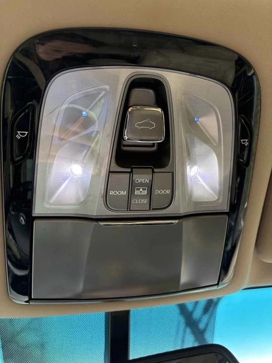 2013 Hyundai Azera - Image 12 of 13
