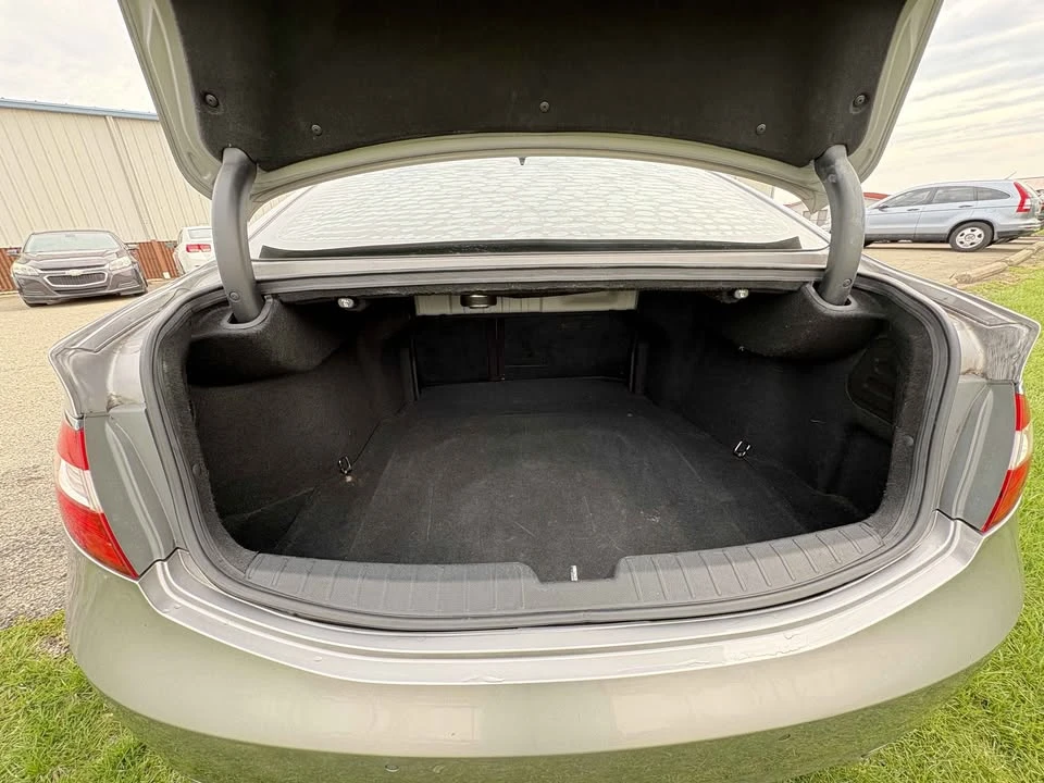 2013 Hyundai Azera - Image 11 of 13