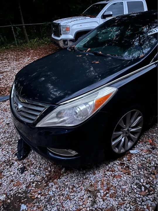 2013 Hyundai Azera - Image 3 of 4