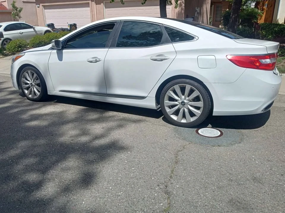 2013 Hyundai Azera - Image 4 of 9