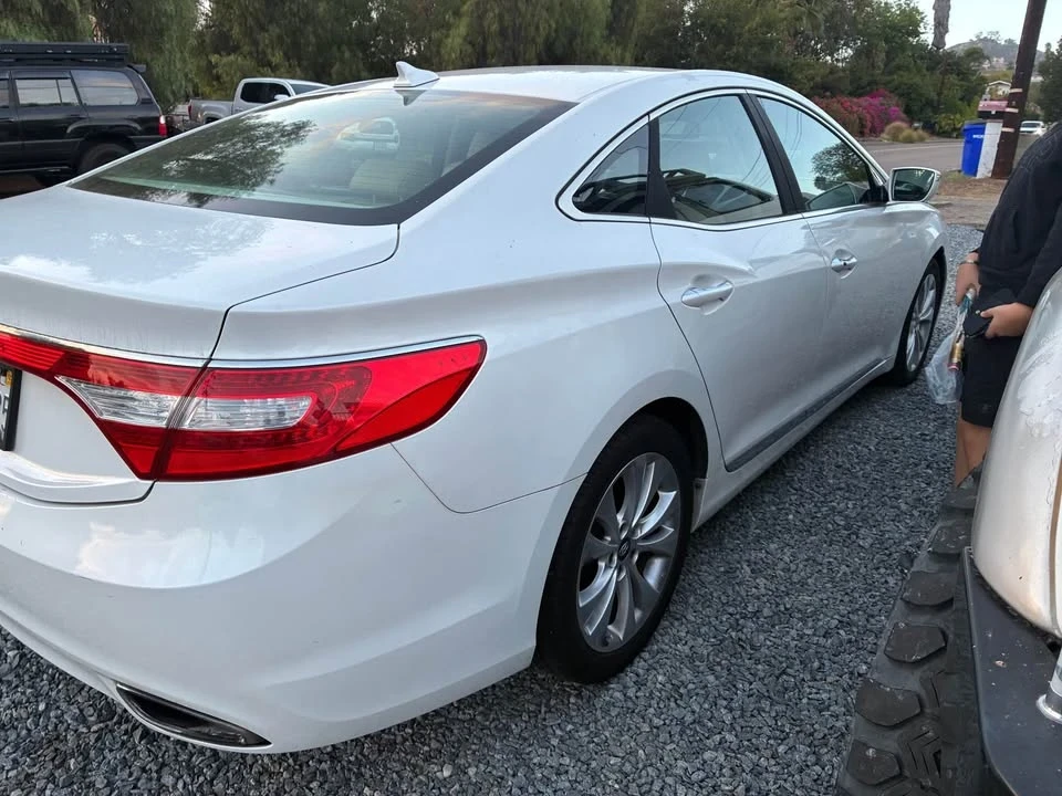 2013 Hyundai Azera - Image 12 of 12